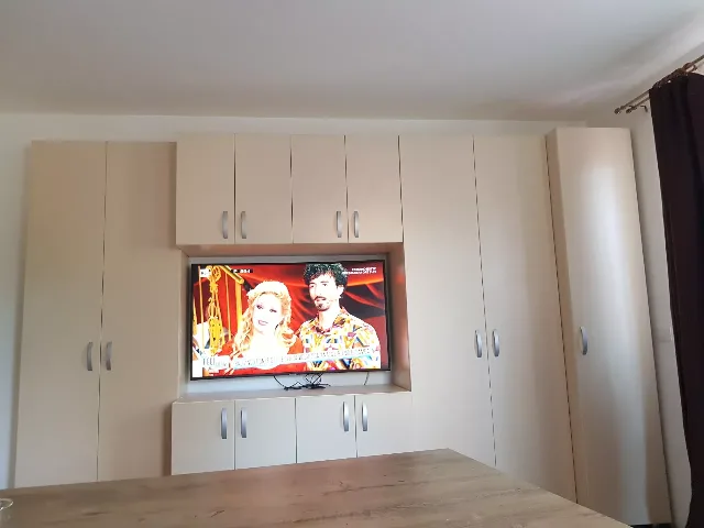 Montez mobilă ori ce tip – fotografia 4 din 8