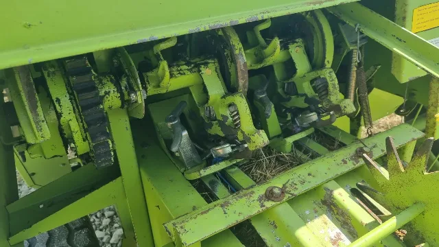 Presa Claas constant 50 – fotografia 2 din 5