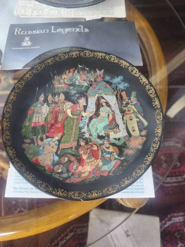 farfurii decorative de colecție din seria Legende Rusești – fotografia 4 din 6