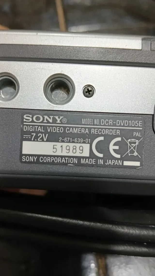 Handycam Sony dcr -dvd 105 e – fotografia 3 din 8