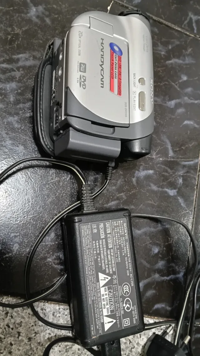 Handycam Sony dcr -dvd 105 e – fotografia 7 din 8