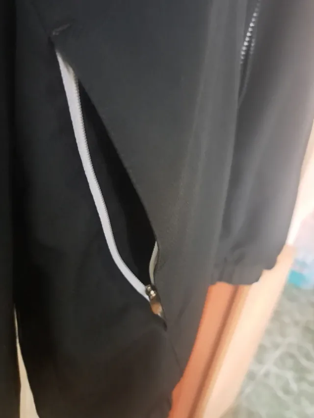 bluza trening Lacoste marime M – fotografia 4 din 7