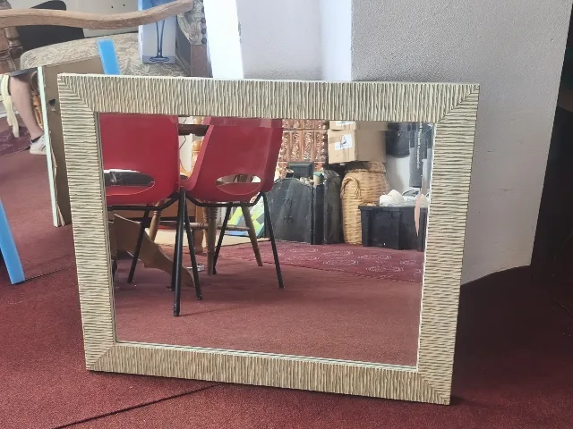 oglindă de perete cu ramă lată – fotografia 2 din 3