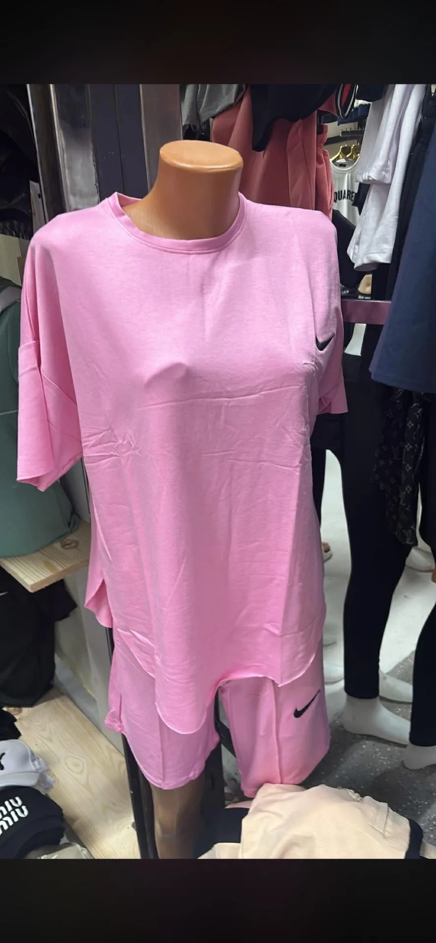 Compleu damă mărimi disponibile s xxl – Targoviste, Dâmbovița