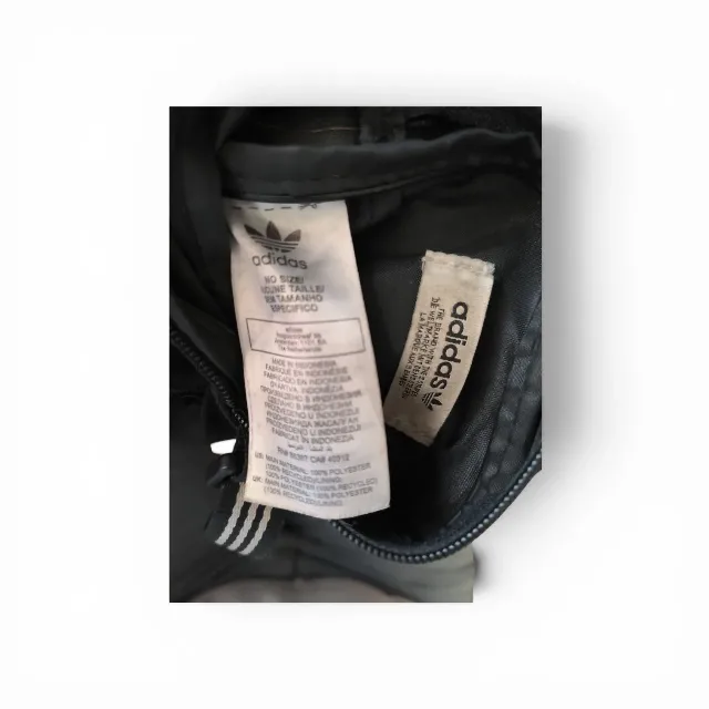 Geanta de umar adidas – fotografia 4 din 4