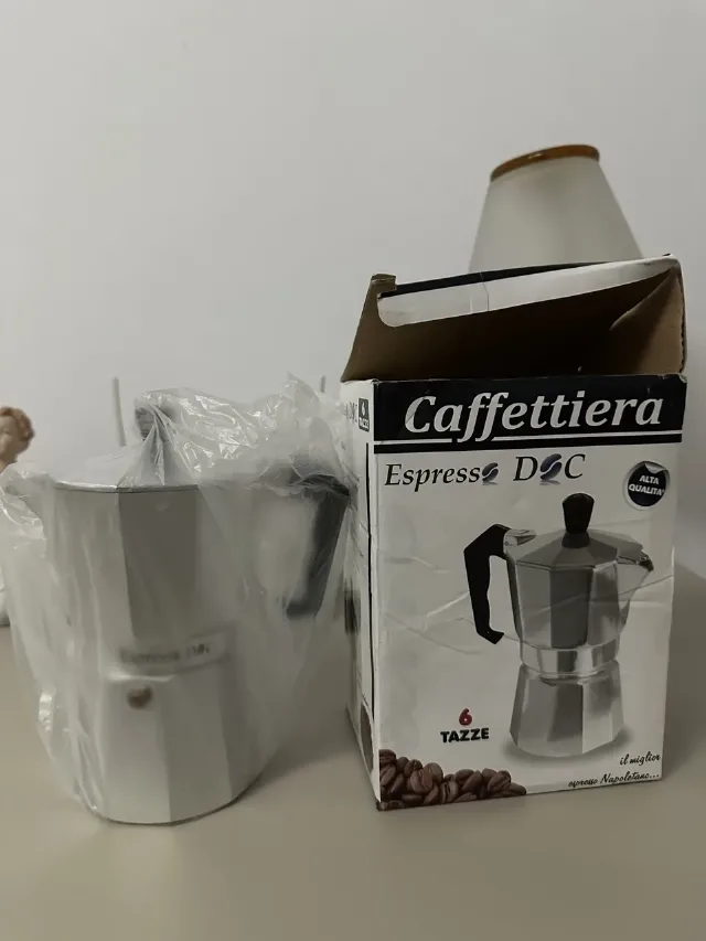 Cafetiere noi !! – Craiova, Dolj