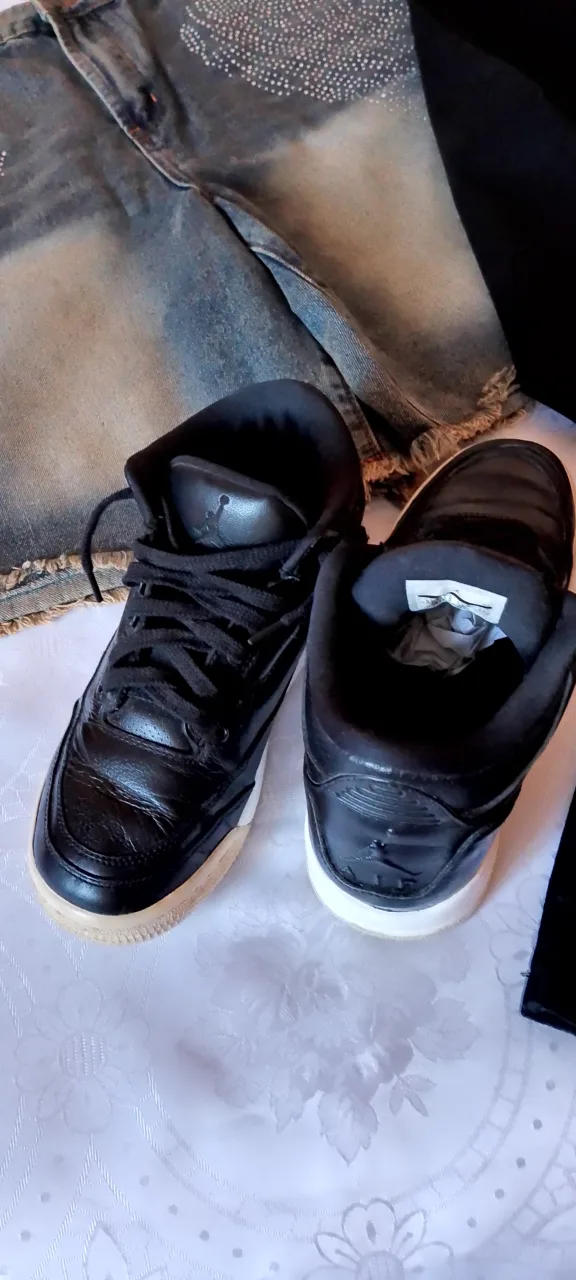 Set Jordan Air originali+blugi Tex+bermude blugi! – fotografia 4 din 8