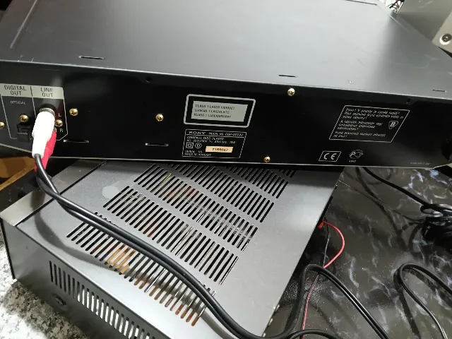 CD player deck Sony cdp xe 220 – fotografia 5 din 8