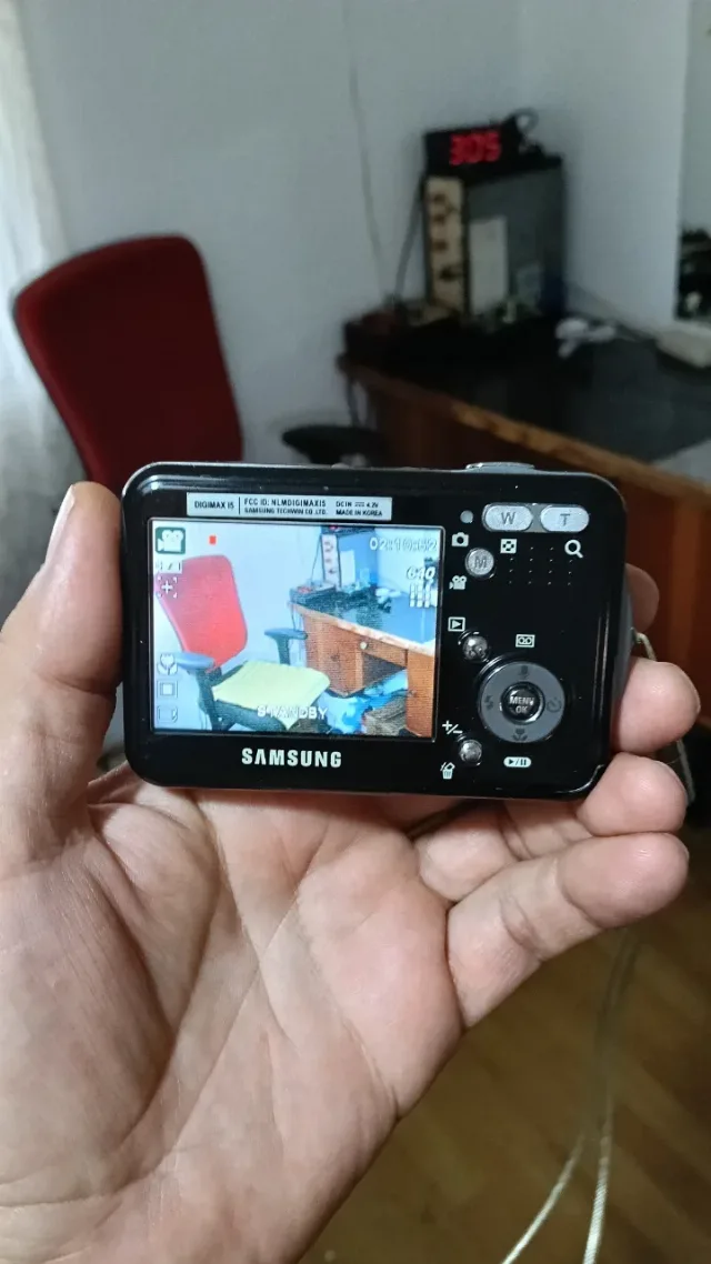 camera foto digitala Samsung Digimax I5 – fotografia 4 din 8