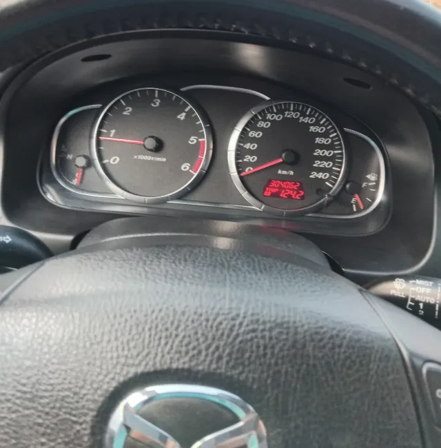 MAZDA 6 din 2006 – fotografia 2 din 5