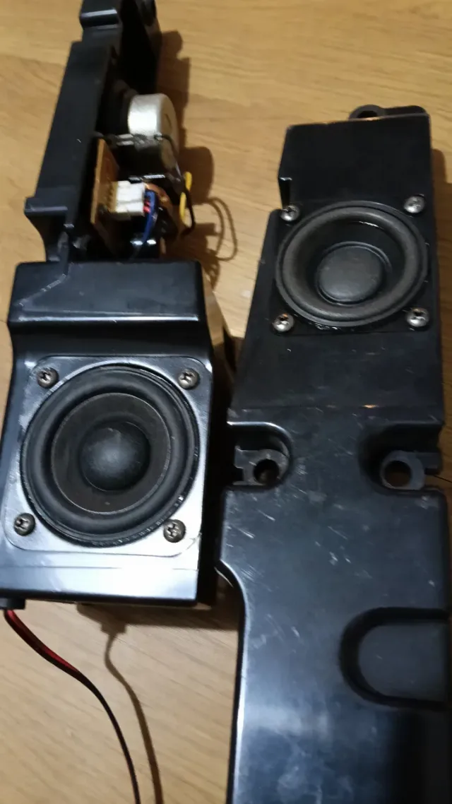 Boxe bass și înalte de 10W și 8ohmi – fotografia 6 din 8