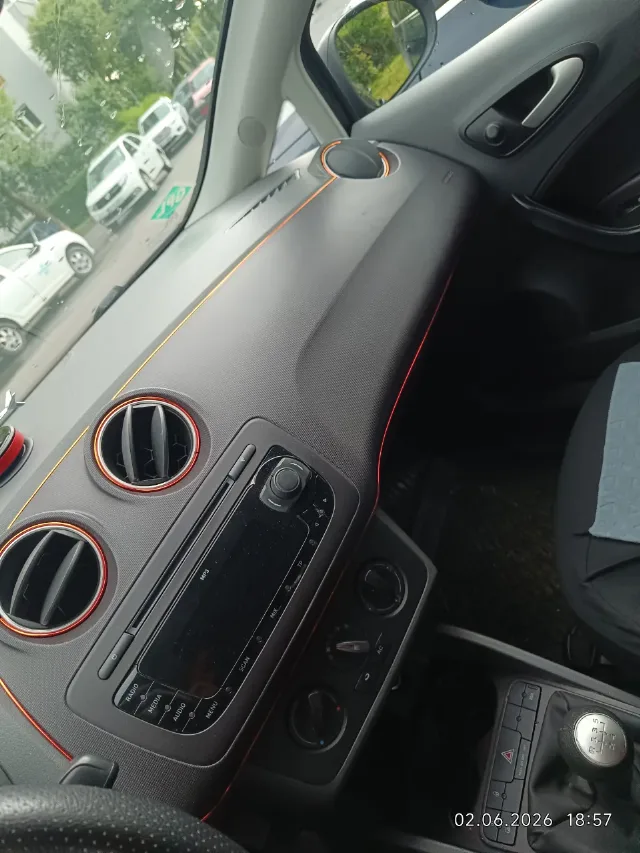 Seat Ibiza 2010 benzina și gpl – fotografia 5 din 7