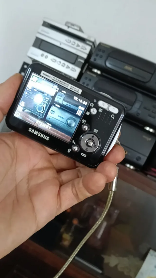 camera foto digitala Samsung Digimax I5 – fotografia 8 din 8