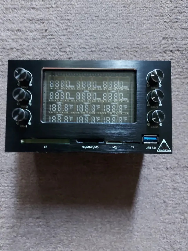 Vînd fan controller pentru PS nou – fotografia 5 din 8