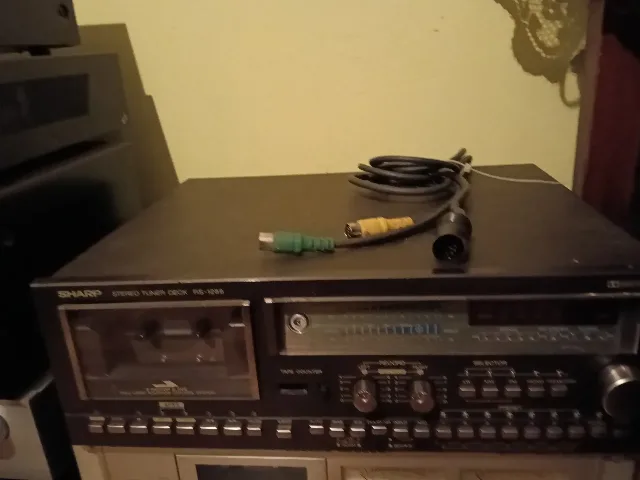 Stereo tuner casetofon deck Sharp RS-1288 – fotografia 4 din 8