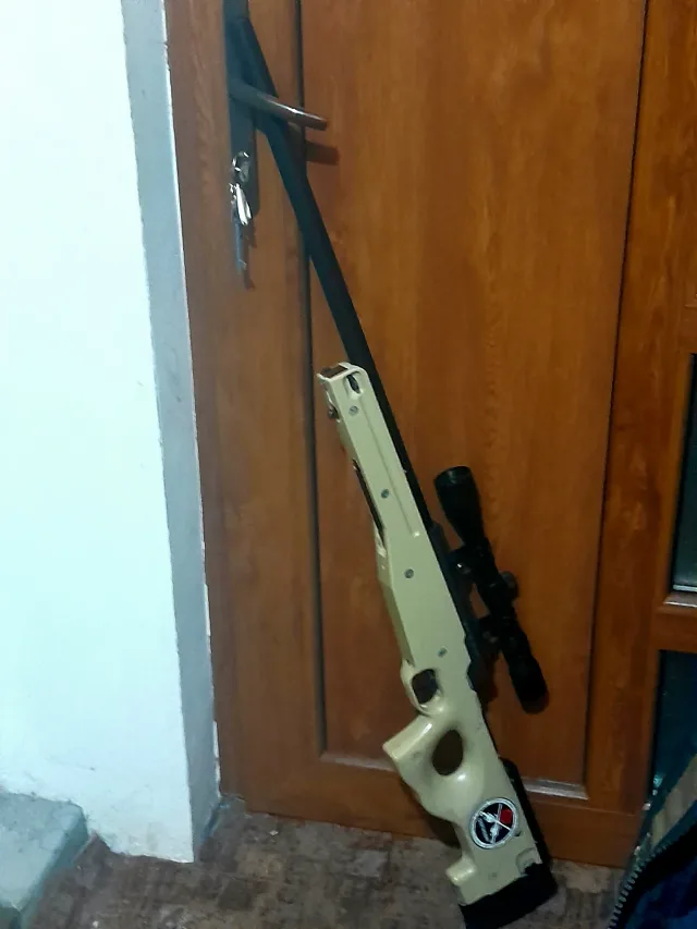 Airsoft nou in cutie replica sniper – fotografia 2 din 2