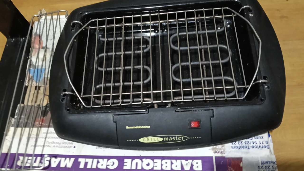 Grill electric Master de 2000W – fotografia 1 din 7