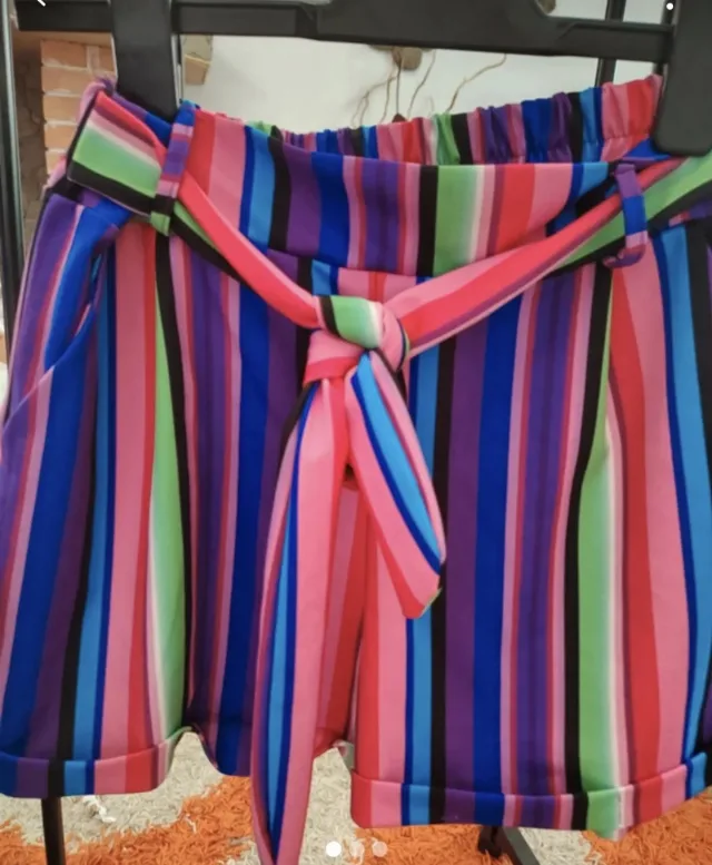 Pantalon scurtii de dama, TU – Iasi, Iași