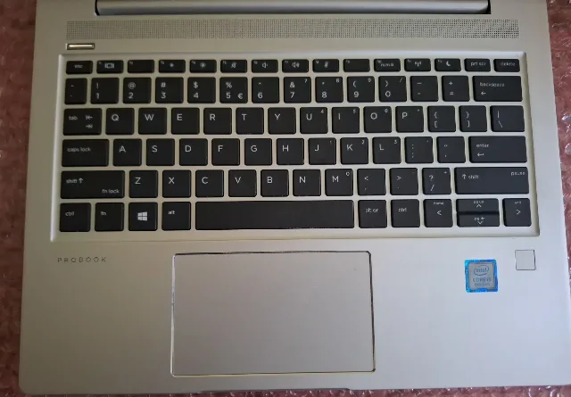 Vând laptop HP ProBook 430 G6 – fotografia 2 din 2