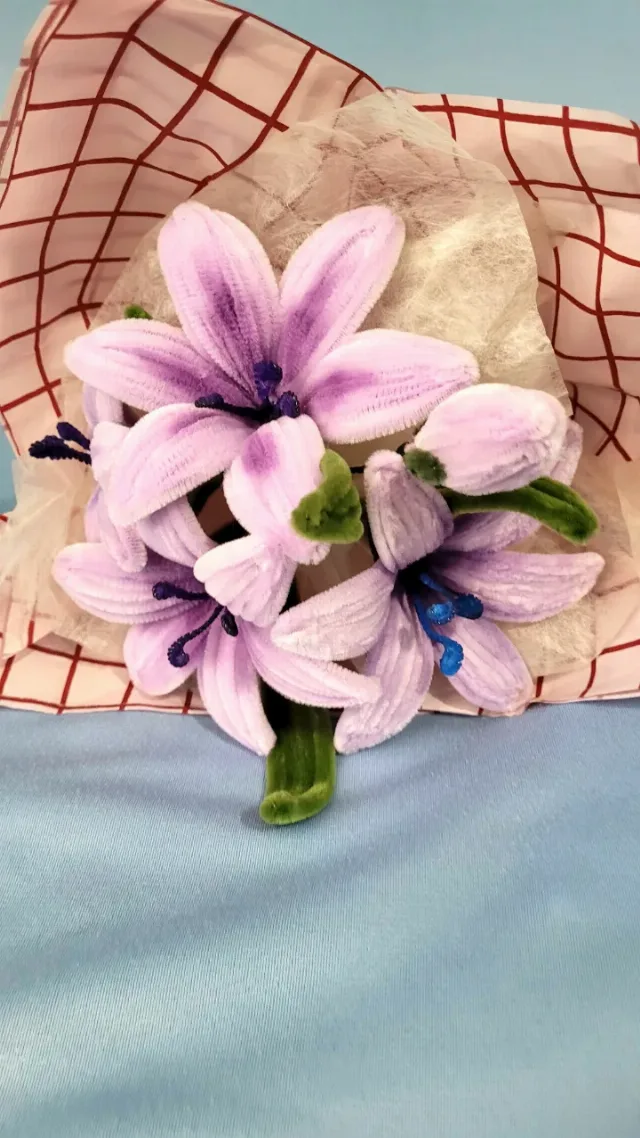 Buchet handmade sârmă plușată – fotografia 5 din 5