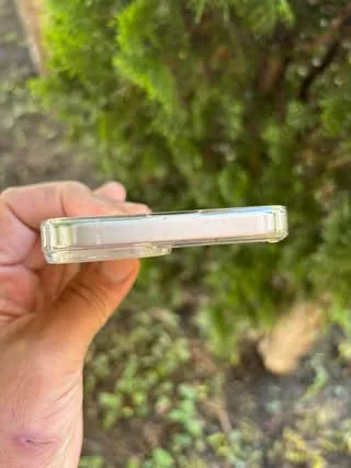 Vând - iPhone 14 Plus , Alb , 5G ,128 Gb – fotografia 5 din 8
