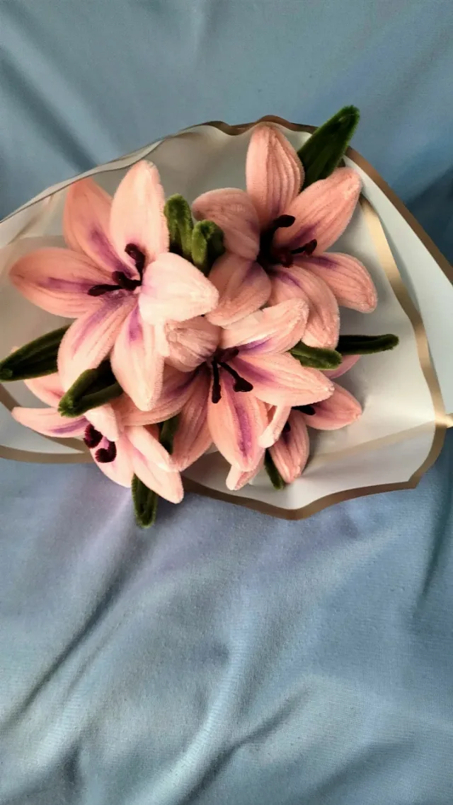 Buchet de flori handmade sârmă plușată – fotografia 4 din 5
