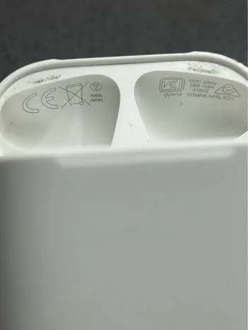 AirPods ( generația a 2-a ) originale 100% – fotografia 5 din 8