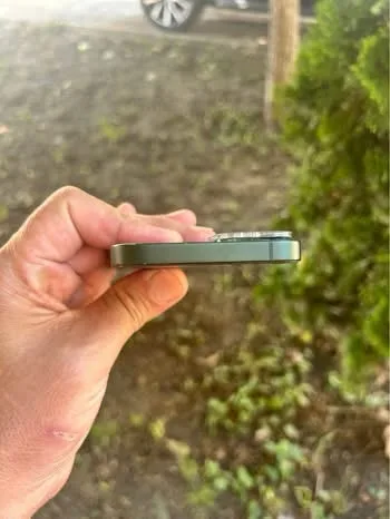 iPhone 13 , Green , 5G ,128 Gb – fotografia 4 din 8