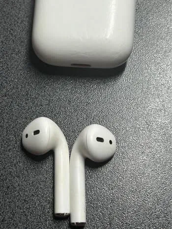 AirPods ( generația a 2-a ) originale 100% – fotografia 4 din 8