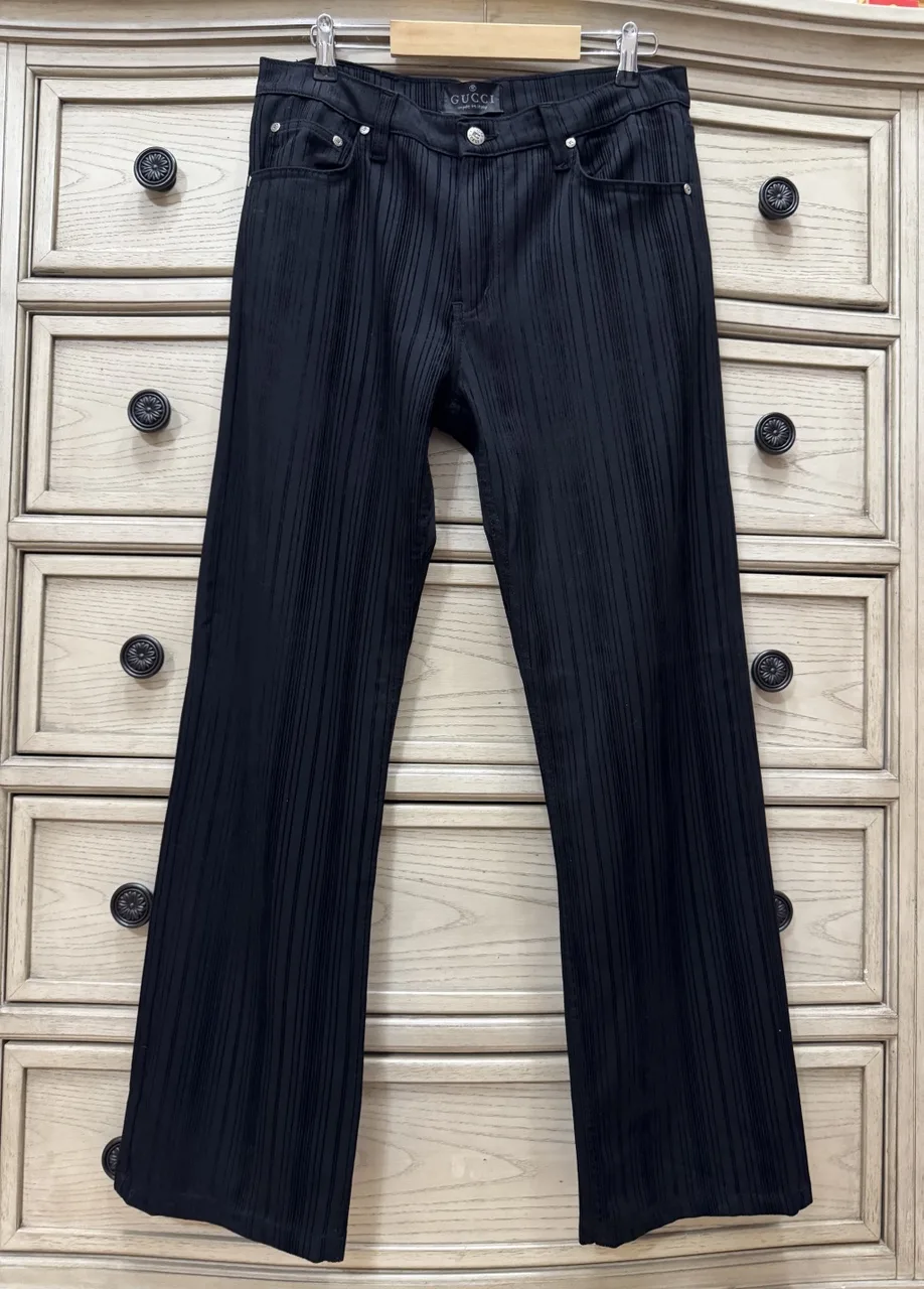 Pantaloni negri Gucci made in Italy, mărime W33/ L32. – Iasi, Iași