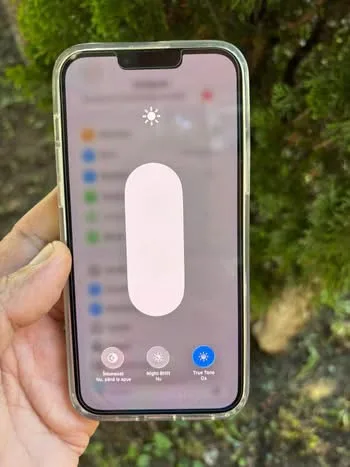 Vând - iPhone 14 Plus , Alb , 5G ,128 Gb – fotografia 4 din 8
