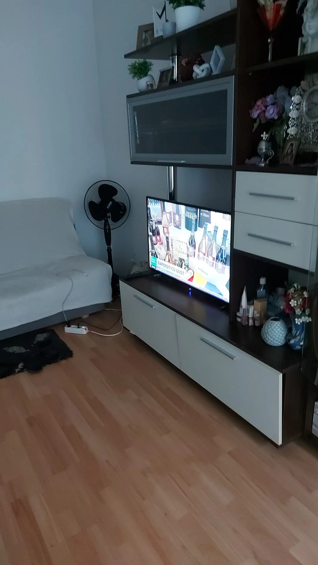 Apartament 3 camere, Pantelimon – Sector 2, București
