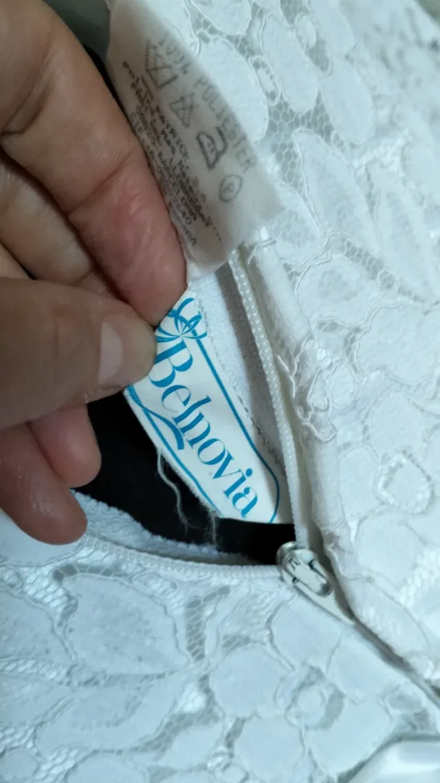 Rochie mireasa vintage – fotografia 8 din 8