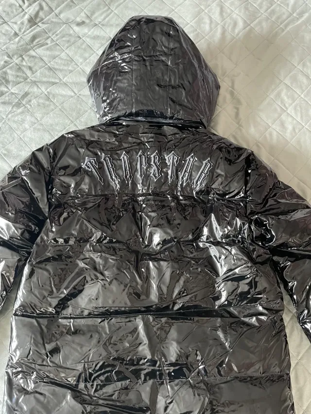 Geaca Trapstar - noua cu eticheta- mărimea L – fotografia 3 din 8