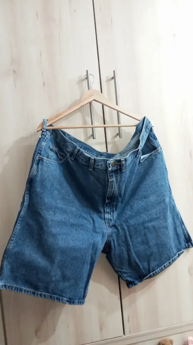 Pantaloni scurți pentru bărbați. – fotografia 1 din 4