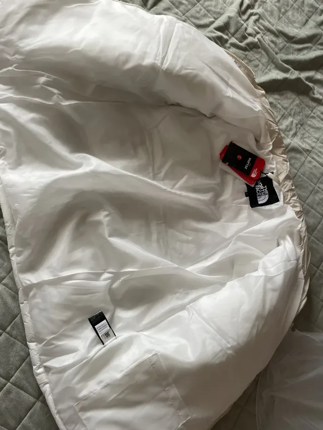 The North Face - Noua cu eticheta mărimea L – fotografia 3 din 8