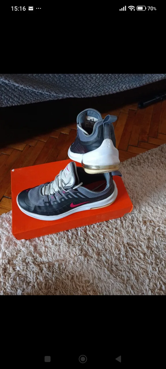 adidași Nike damă – fotografia 4 din 8