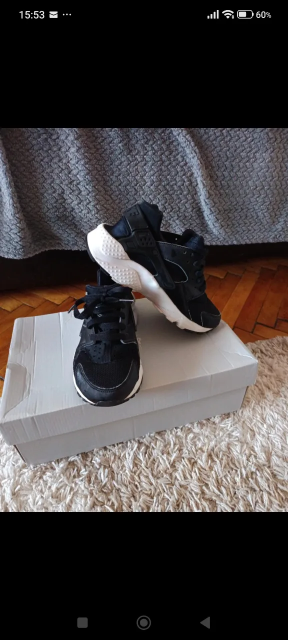 adidași Nike .. – fotografia 4 din 8