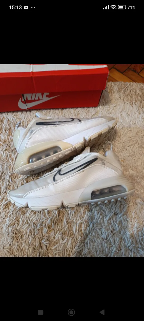 adidași Nike albi – fotografia 2 din 8
