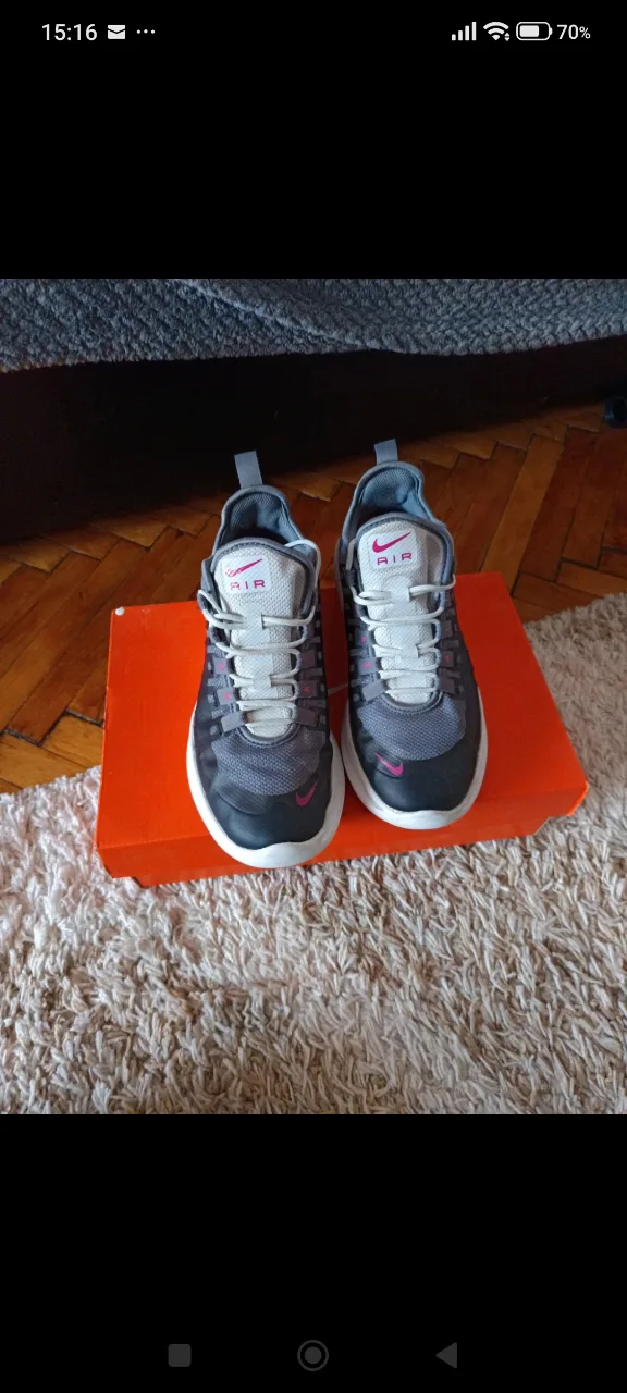 adidași Nike damă – fotografia 3 din 8