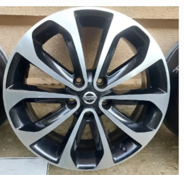 Vand set 4 jante Nissan originale R18, dimensiune 18 x 6,5 inch, cu 5 prezoane 114,3. Profilul jantei H2. – fotografia 2 din 5
