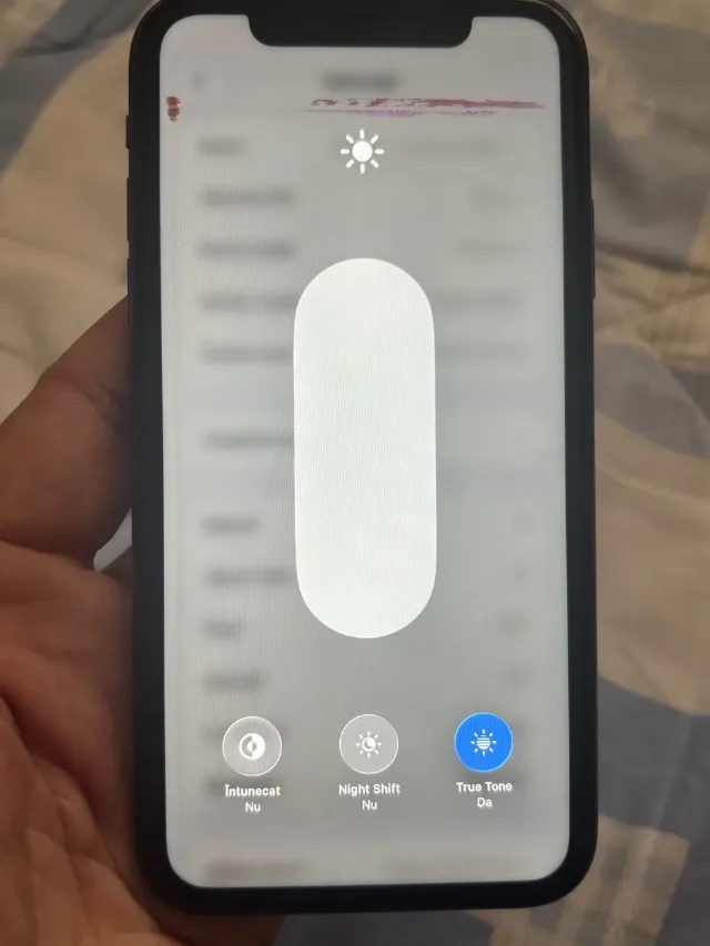 vând - iPhone 11 , Black ,64Gb, bateria 99% orginala – fotografia 5 din 8