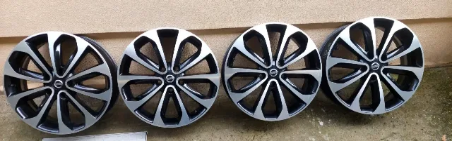Vand set 4 jante Nissan originale R18, dimensiune 18 x 6,5 inch, cu 5 prezoane 114,3. Profilul jantei H2. – fotografia 1 din 5