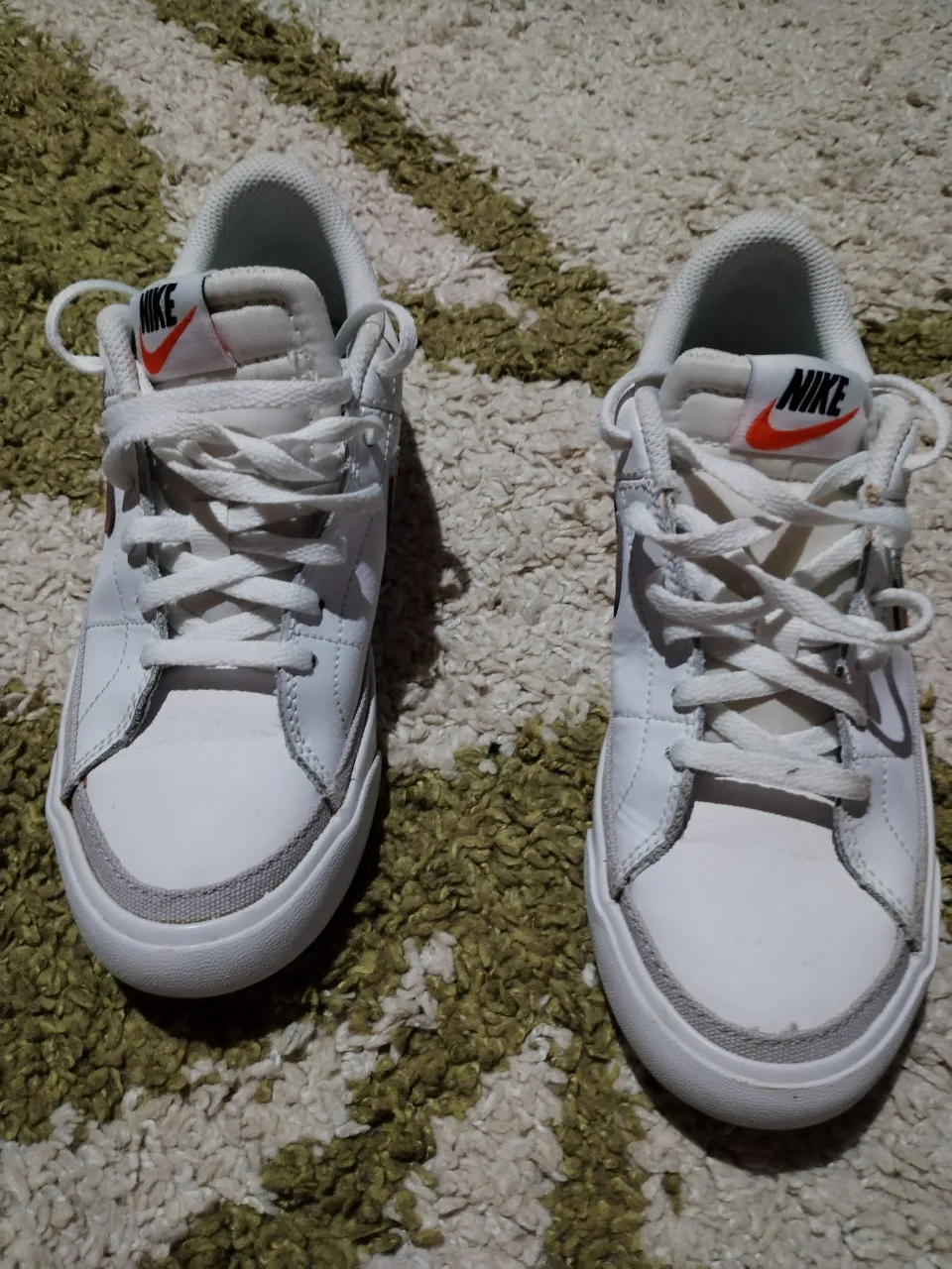 vand adidași Nike – Motru, Gorj