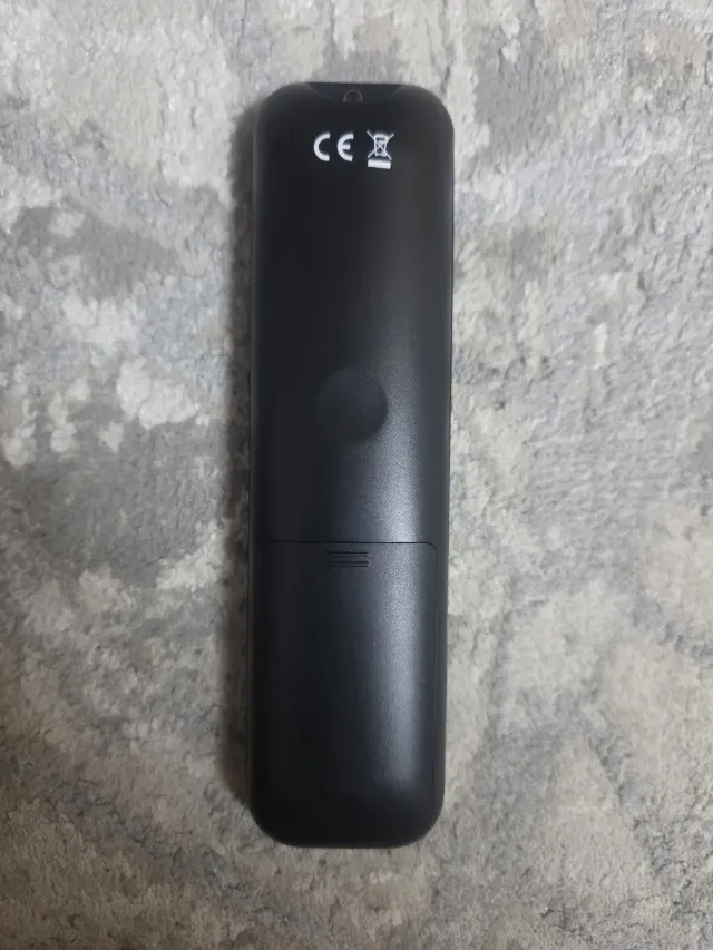 Telecomandă originala smart tv NEI – fotografia 2 din 2