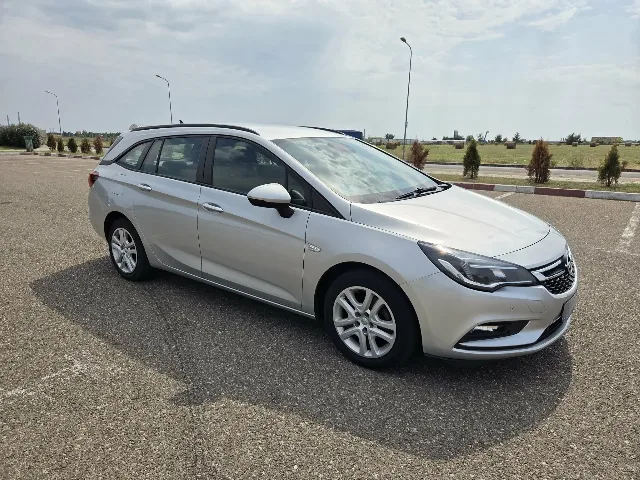 Vand Opel Astra K Sports Tourer 2019 – fotografia 2 din 8