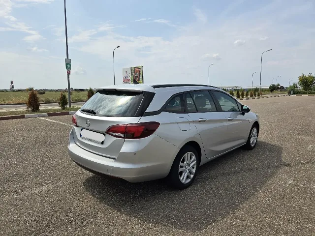 Vand Opel Astra K Sports Tourer 2019 – fotografia 4 din 8