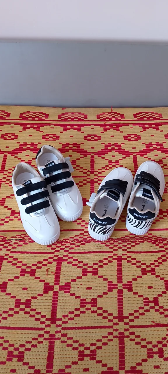 Set 2perechi adidași Pimkie! – Campina, Prahova