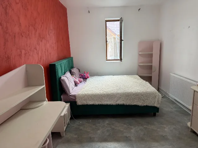 Casa de Vanzare OCUPABIL IMEDIAT! Casă renovată + teren generos 1.726mp | Bobda | Mobilată – fotografia 5 din 8
