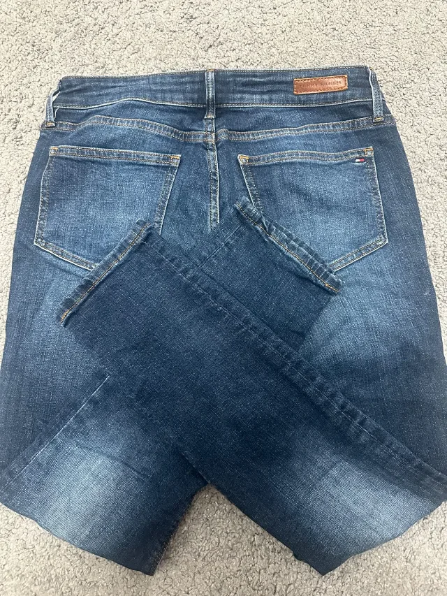 Blugi Tommy Hilfiger – fotografia 3 din 5